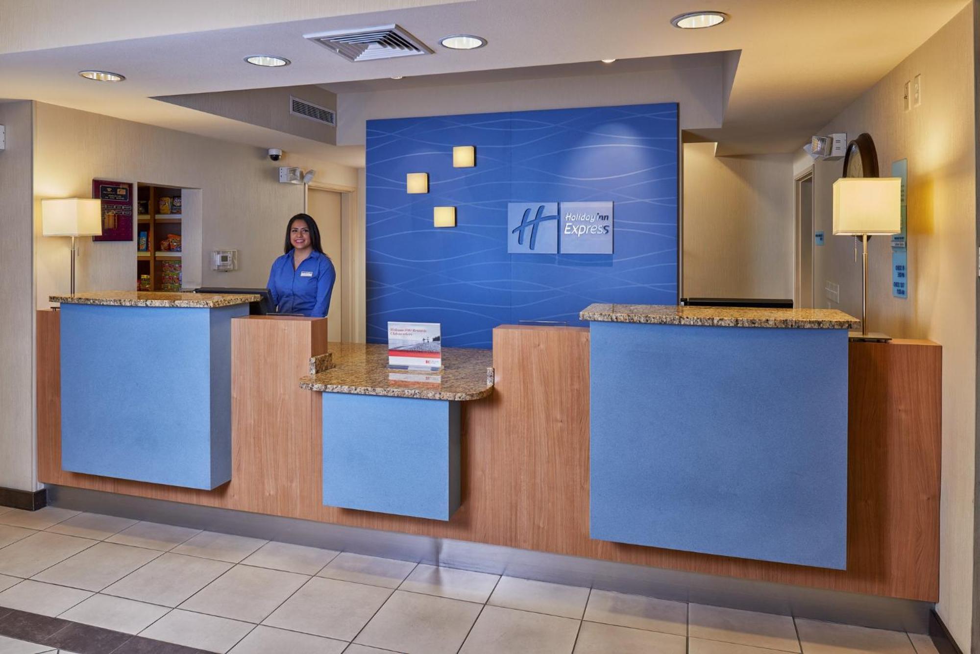 Holiday Inn Express & Suites El Paso Airport By Ihg מראה חיצוני תמונה